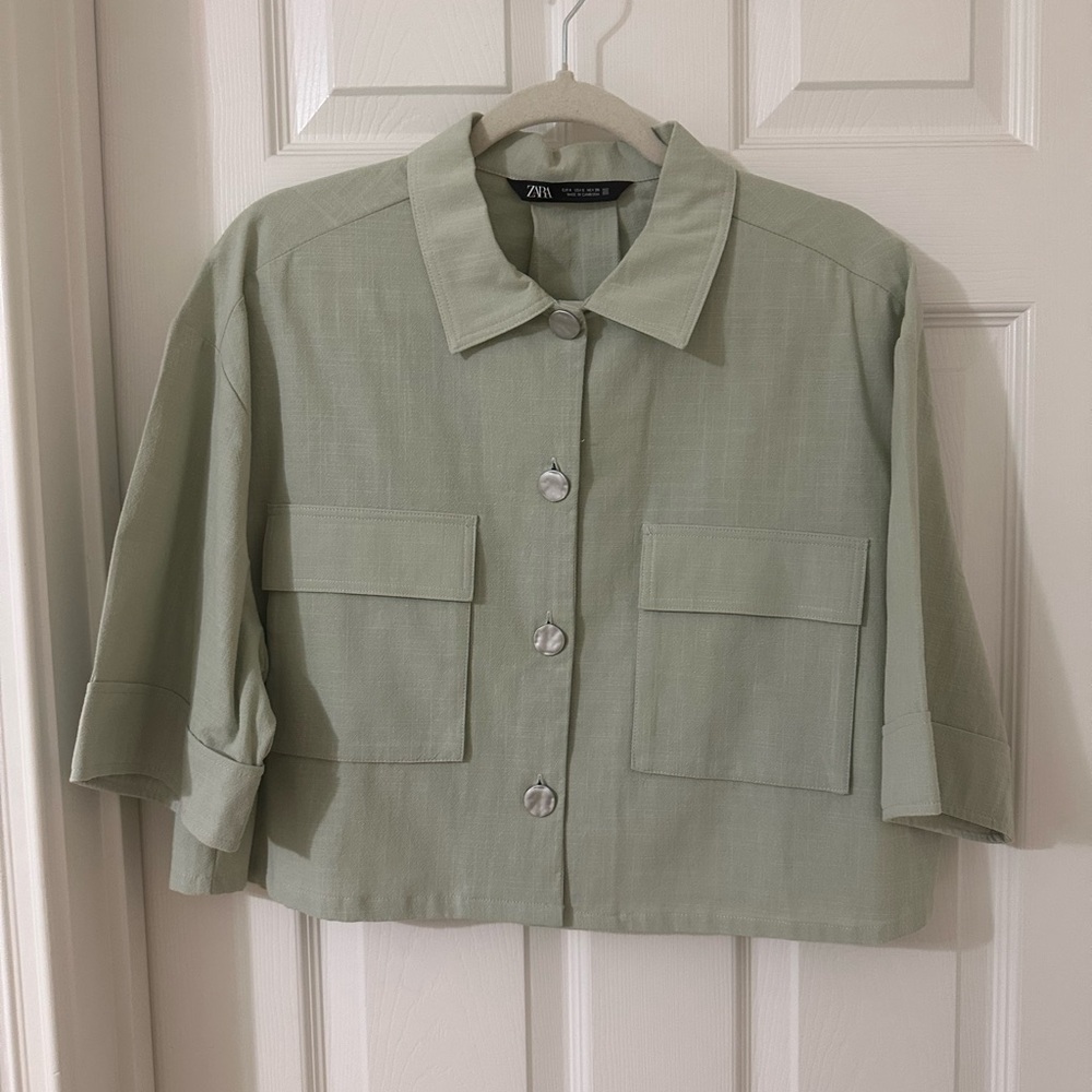 Zara Cropped Utility Shirt